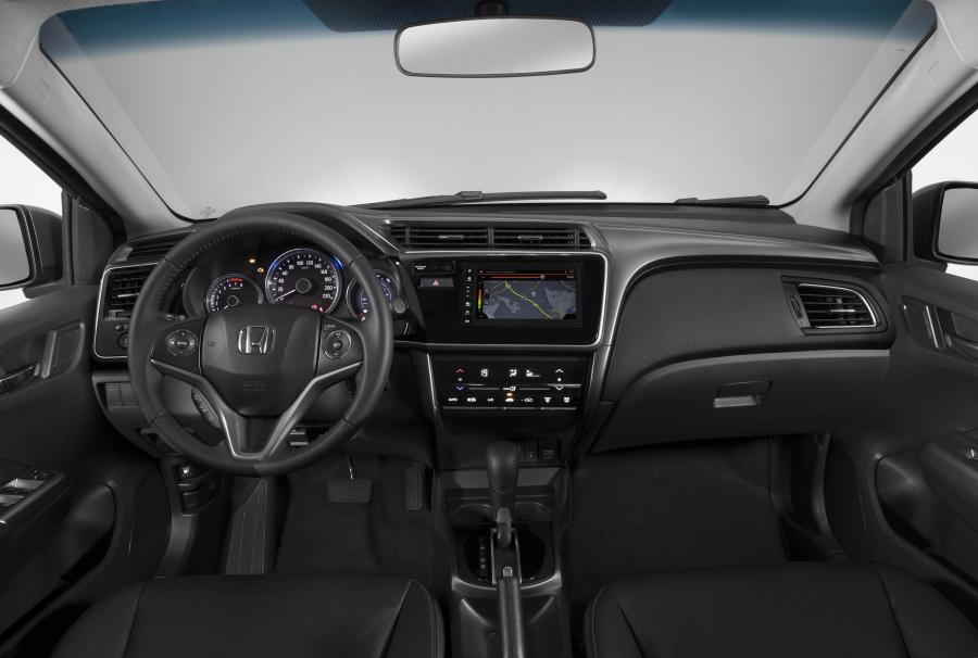 Торпедо Honda City 2018 года  (LA) (фото 8 из 11)